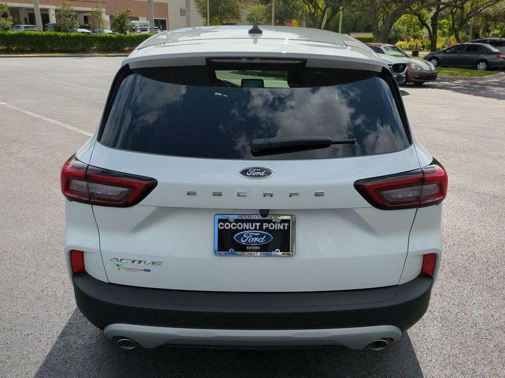 new 2026 Ford Escape car, priced at $31,385