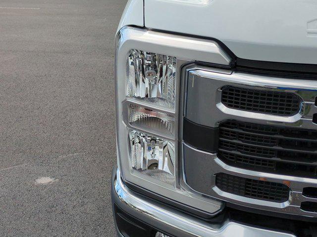 new 2025 Ford F-350 car, priced at $61,450