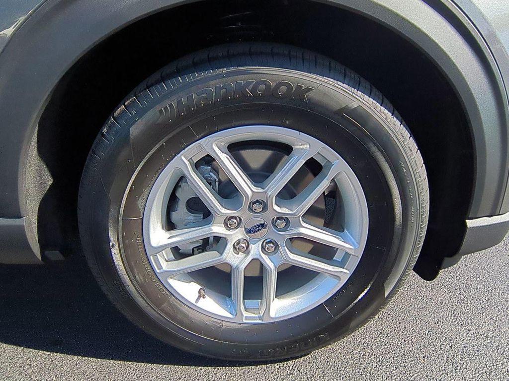 new 2026 Ford Explorer car, priced at $43,517
