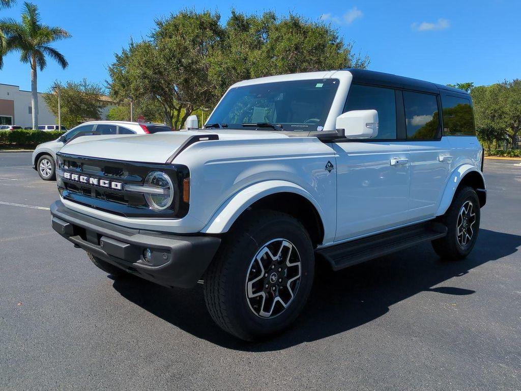 new 2025 Ford Bronco car, priced at $53,856
