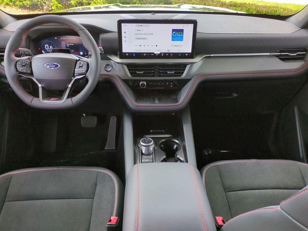 new 2025 Ford Explorer car, priced at $58,237