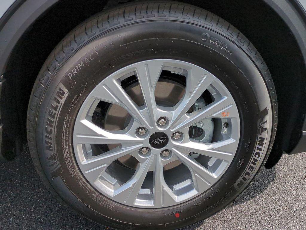 new 2026 Ford Escape car, priced at $30,545