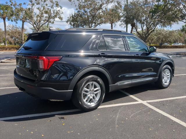 new 2025 Ford Explorer car, priced at $41,350