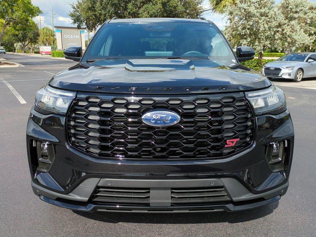 new 2025 Ford Explorer car, priced at $58,087