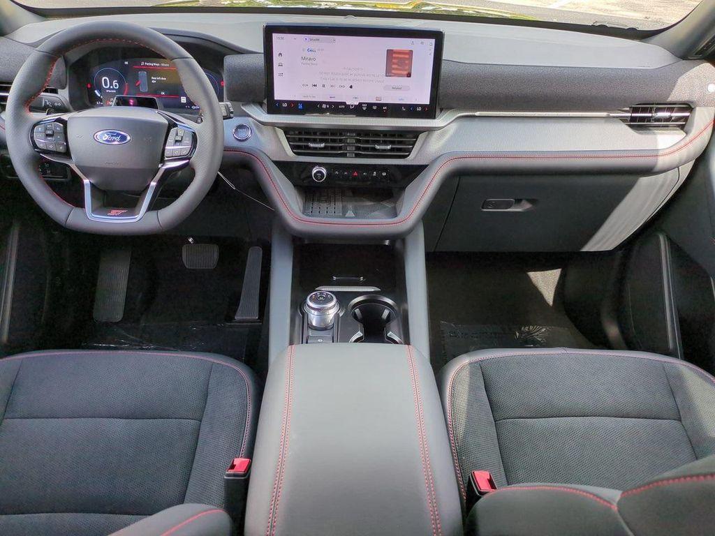 new 2025 Ford Explorer car, priced at $58,087