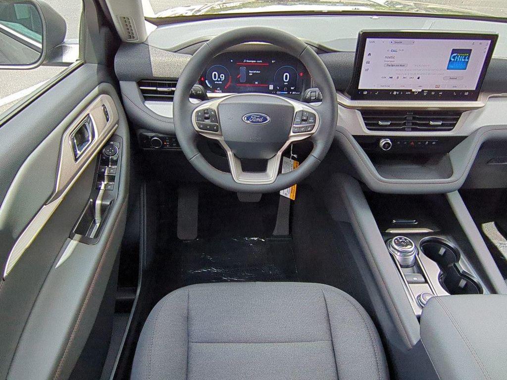 new 2025 Ford Explorer car, priced at $38,715