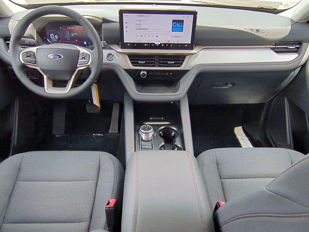 new 2025 Ford Explorer car, priced at $38,715