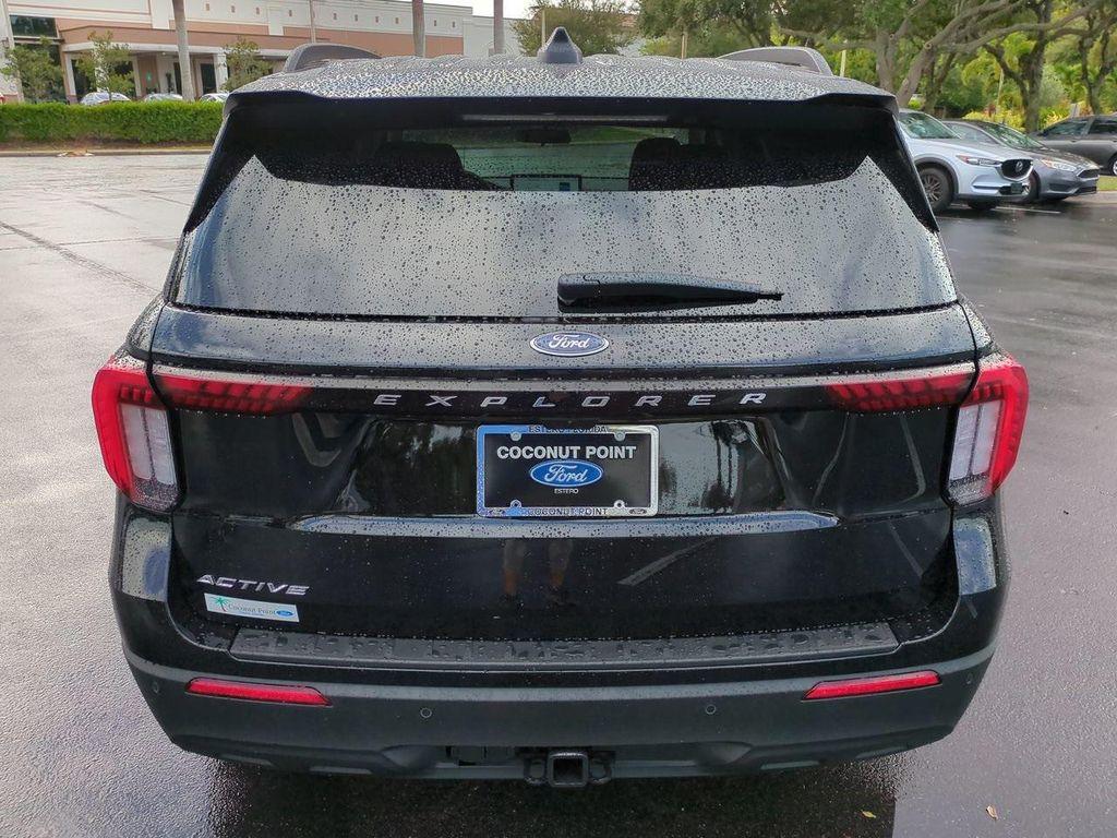 new 2025 Ford Explorer car, priced at $38,715