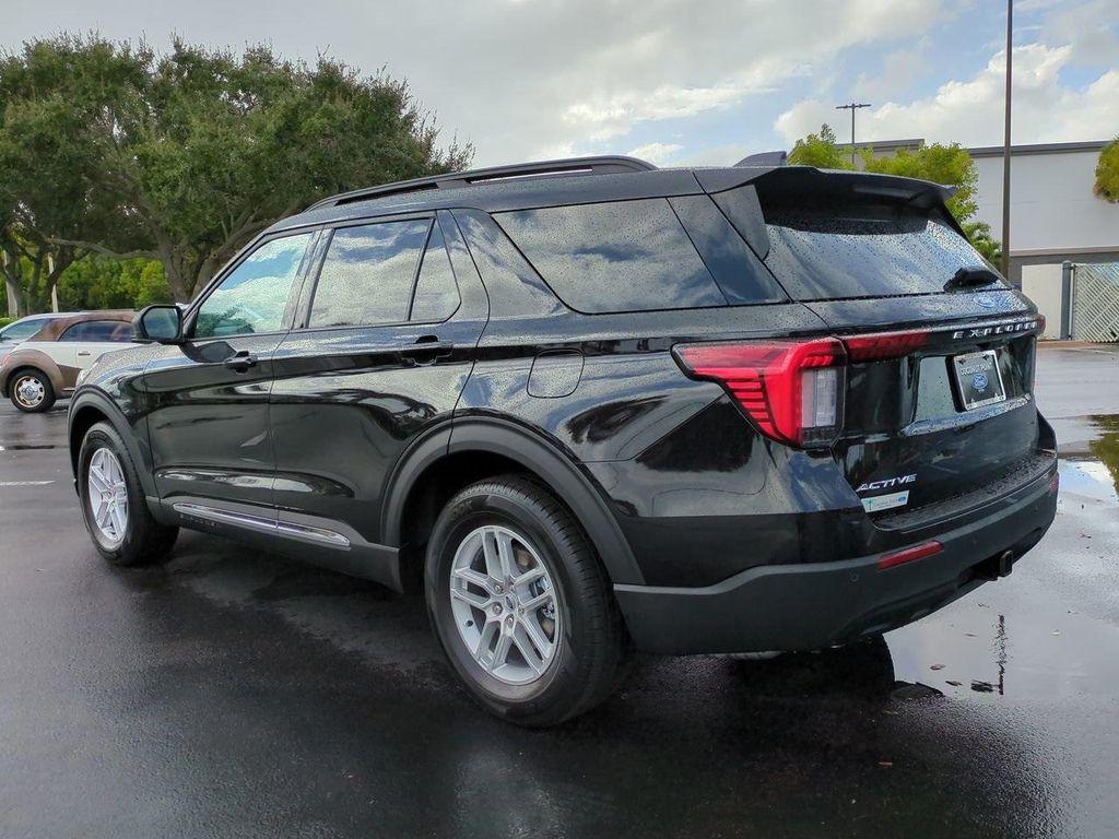 new 2025 Ford Explorer car, priced at $38,715