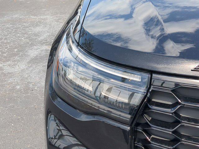 new 2025 Ford Explorer car, priced at $59,330