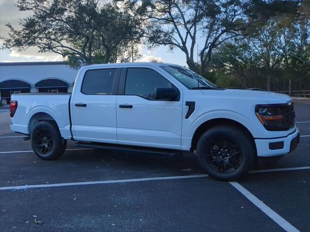 new 2024 Ford F-150 car, priced at $49,385