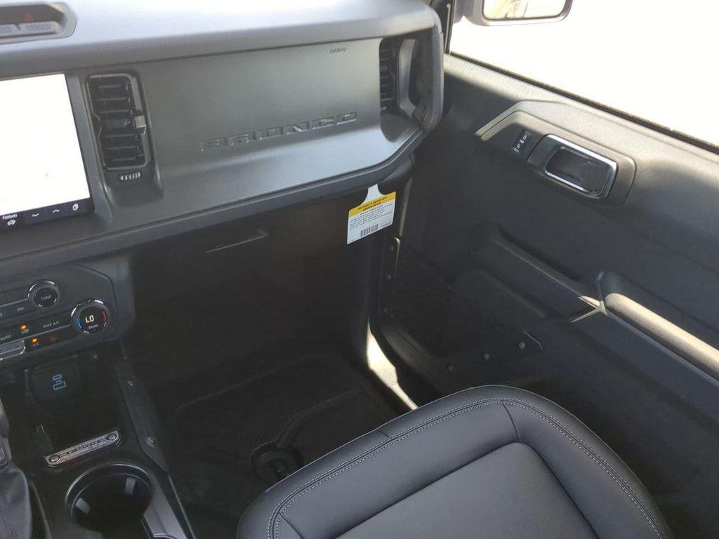 new 2025 Ford Bronco car, priced at $46,292