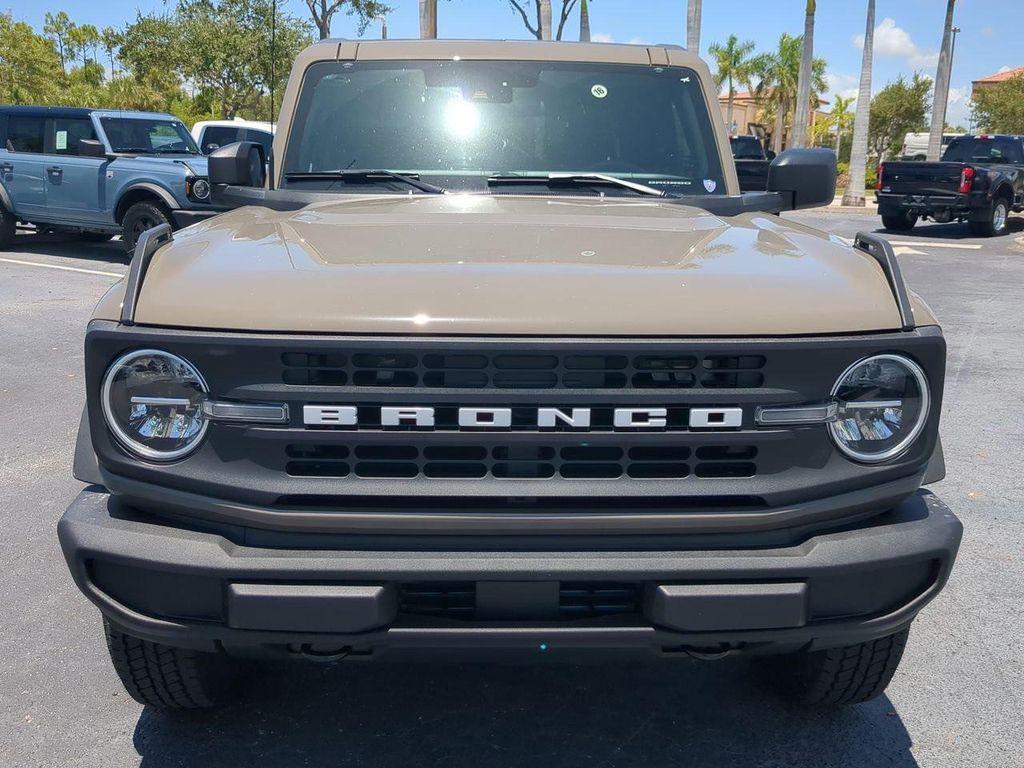 new 2025 Ford Bronco car, priced at $46,292
