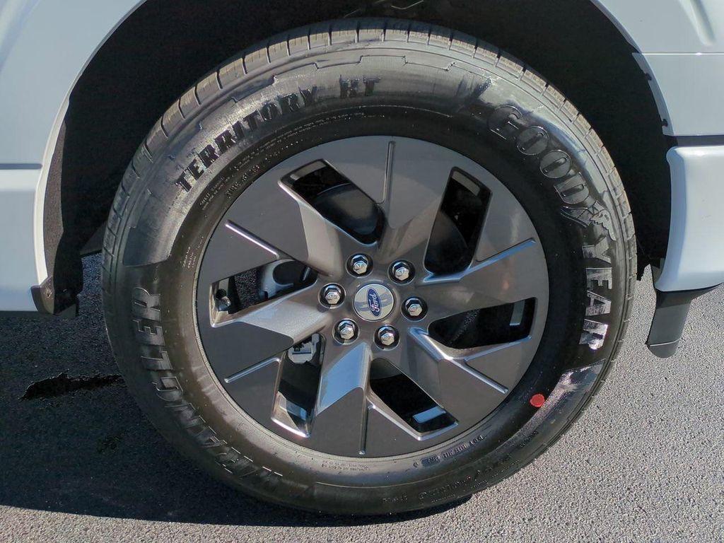 new 2025 Ford F-150 car, priced at $46,108