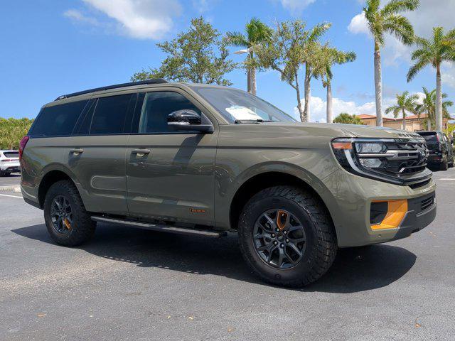 new 2025 Ford Expedition car, priced at $83,025