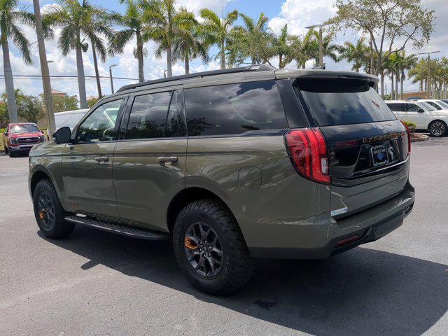 new 2025 Ford Expedition car, priced at $83,025