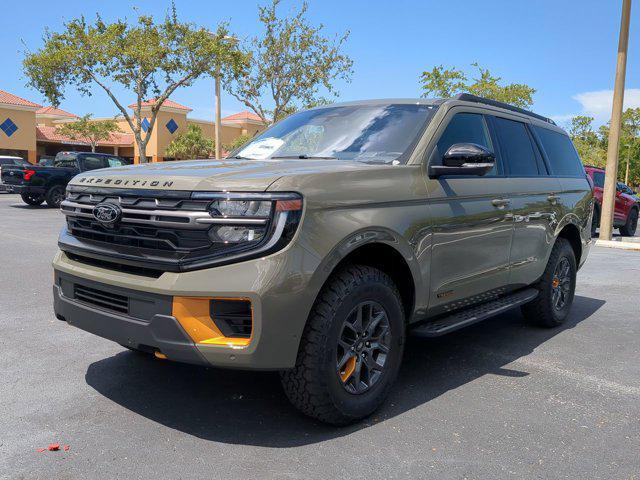 new 2025 Ford Expedition car, priced at $83,025
