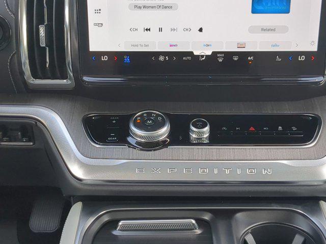 new 2025 Ford Expedition car, priced at $91,745