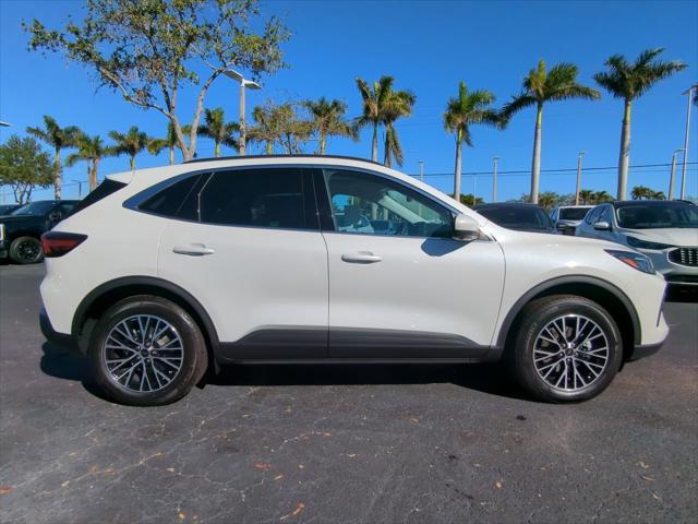 new 2025 Ford Escape car, priced at $45,765