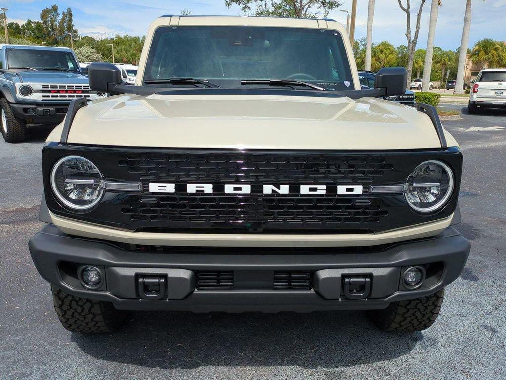 new 2025 Ford Bronco car, priced at $50,429
