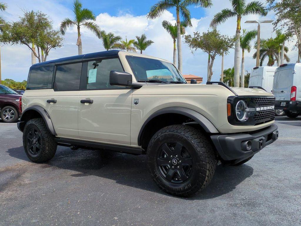 new 2025 Ford Bronco car, priced at $50,429