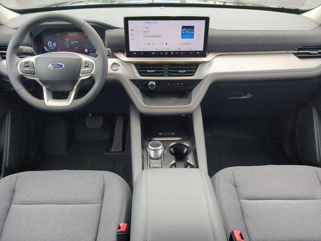 new 2025 Ford Explorer car