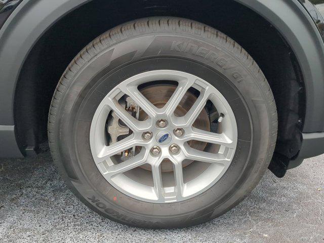 new 2025 Ford Explorer car