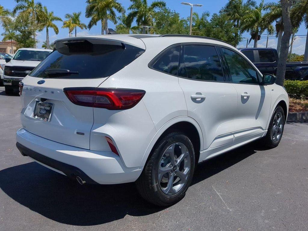 new 2024 Ford Escape car, priced at $29,990