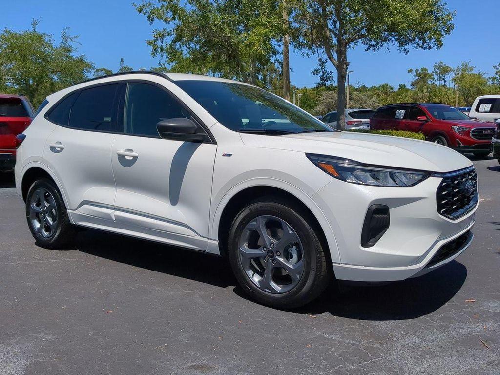 new 2024 Ford Escape car, priced at $29,990