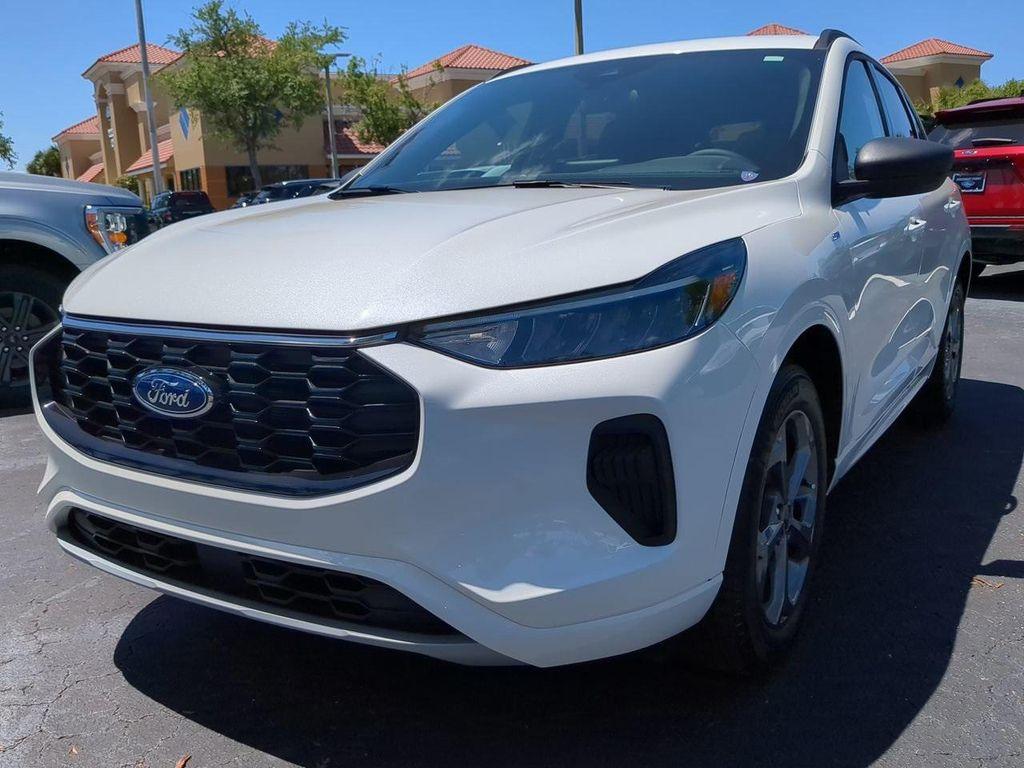 new 2024 Ford Escape car, priced at $29,990
