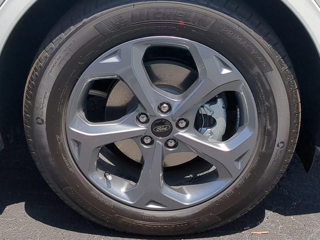 new 2024 Ford Escape car, priced at $29,990