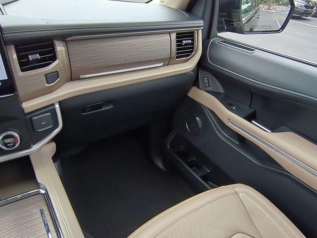 used 2023 Ford Expedition car, priced at $44,300