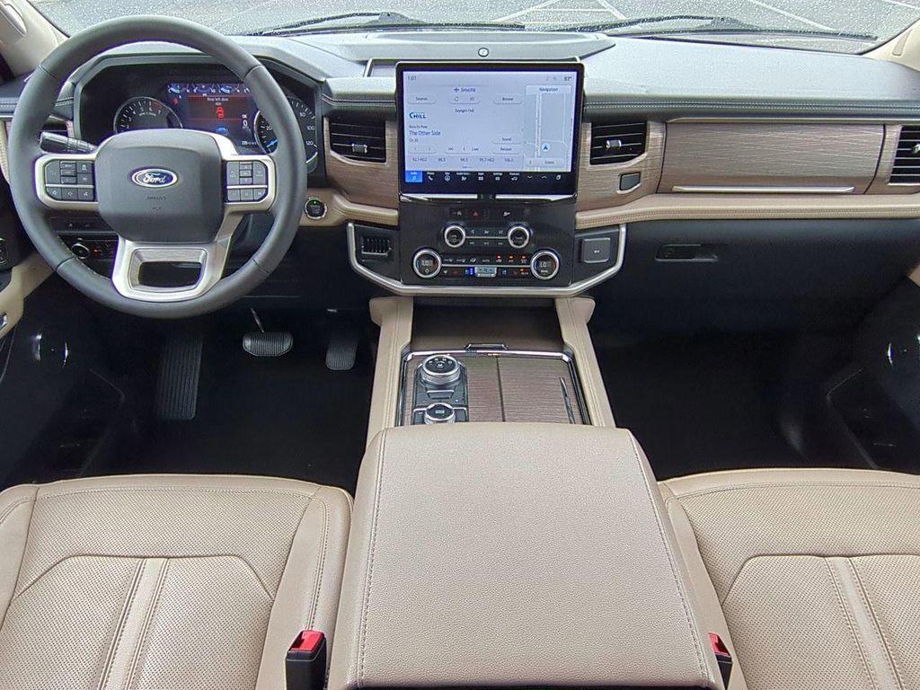 used 2023 Ford Expedition car, priced at $44,300