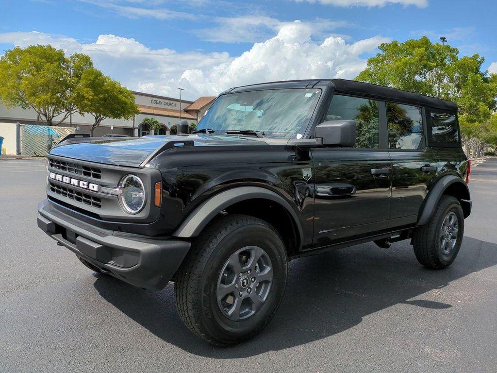 new 2025 Ford Bronco car, priced at $43,636