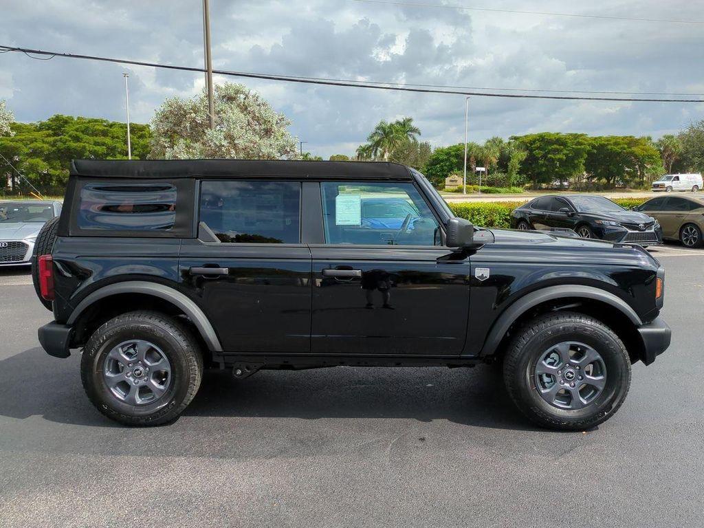 new 2025 Ford Bronco car, priced at $43,636
