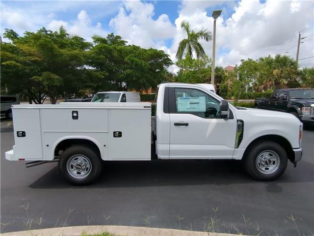 new 2024 Ford F-250 car, priced at $61,350