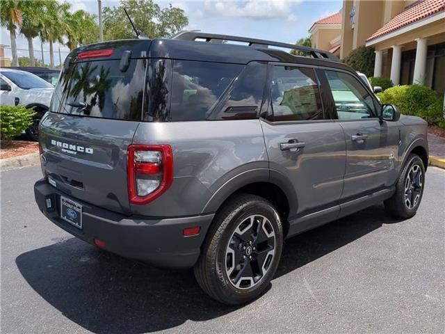 new 2024 Ford Bronco Sport car, priced at $37,820