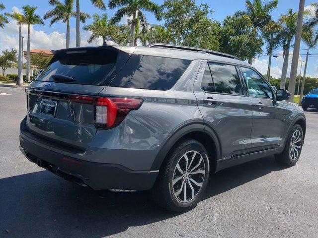 new 2025 Ford Explorer car, priced at $47,550
