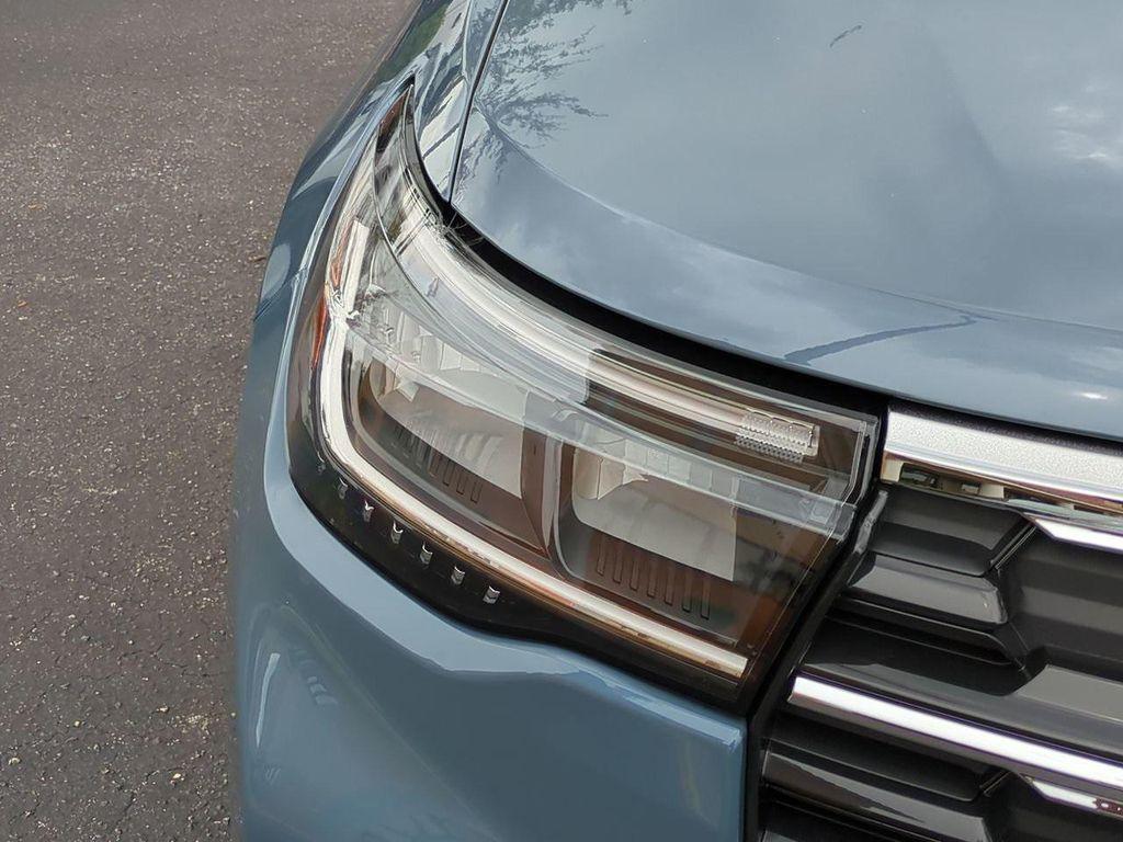 new 2025 Ford Explorer car, priced at $39,180