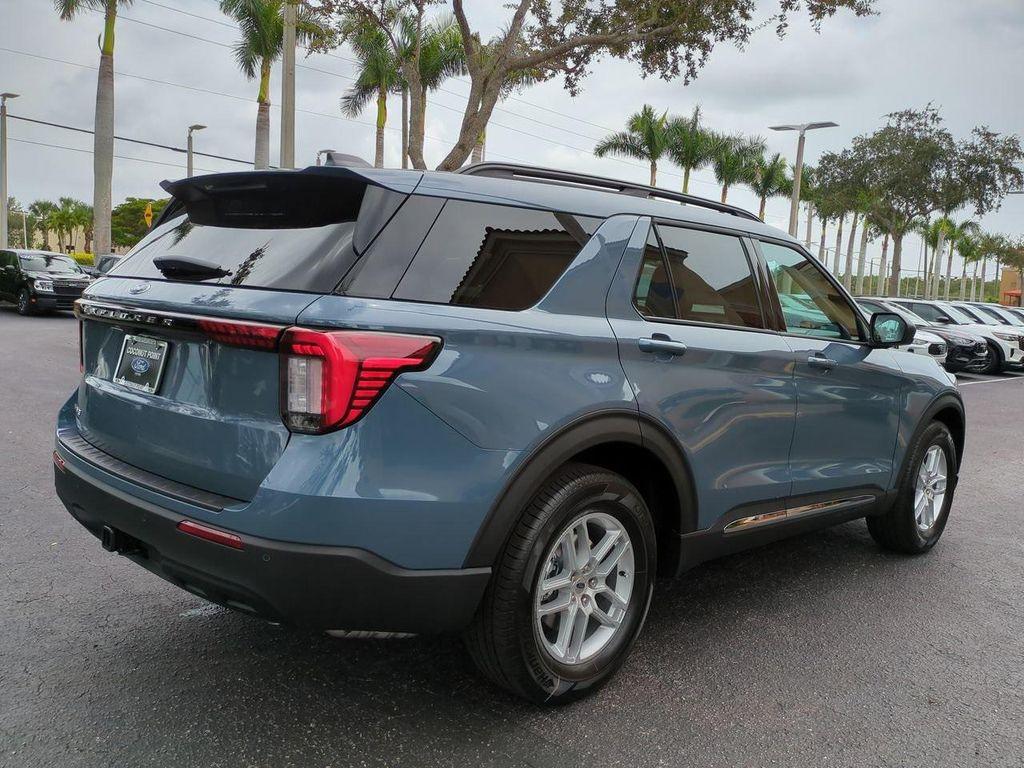new 2025 Ford Explorer car, priced at $39,180