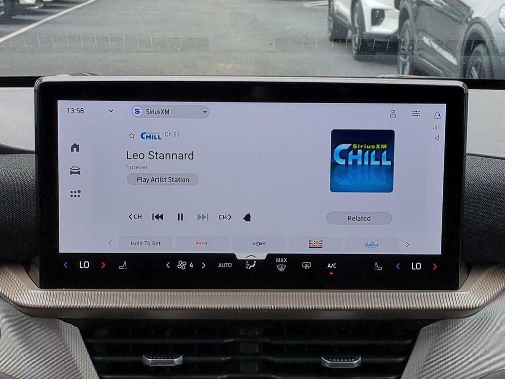 new 2025 Ford Explorer car, priced at $39,180