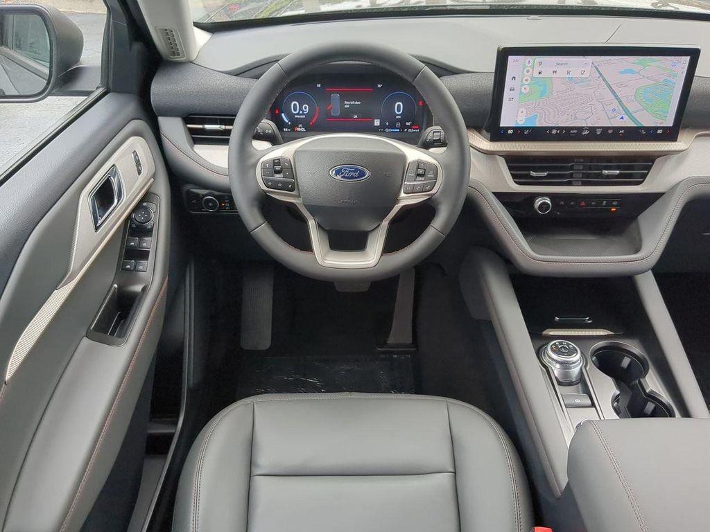 new 2025 Ford Explorer car, priced at $41,578
