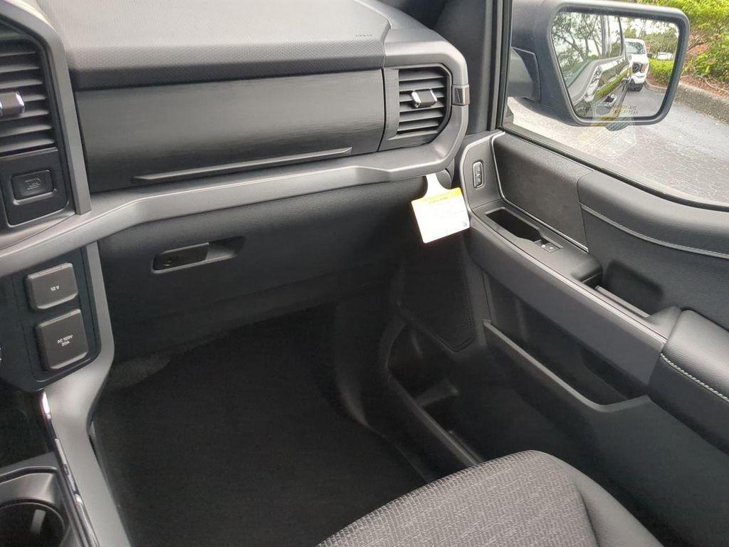 new 2025 Ford F-150 car, priced at $55,904
