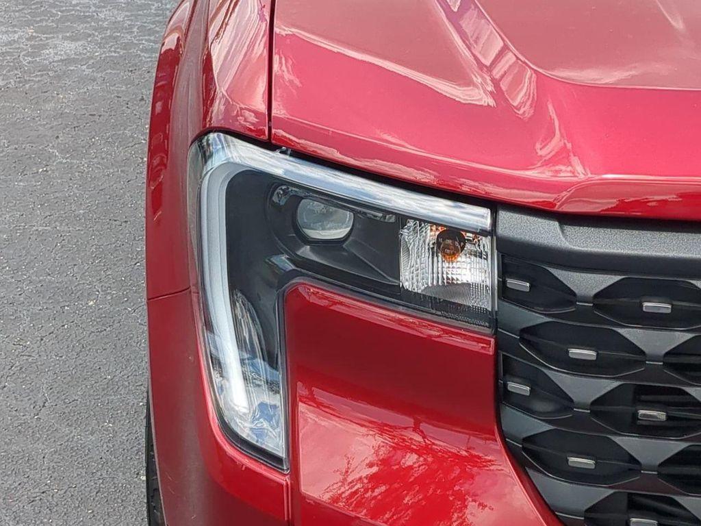 new 2025 Ford Maverick car, priced at $38,620
