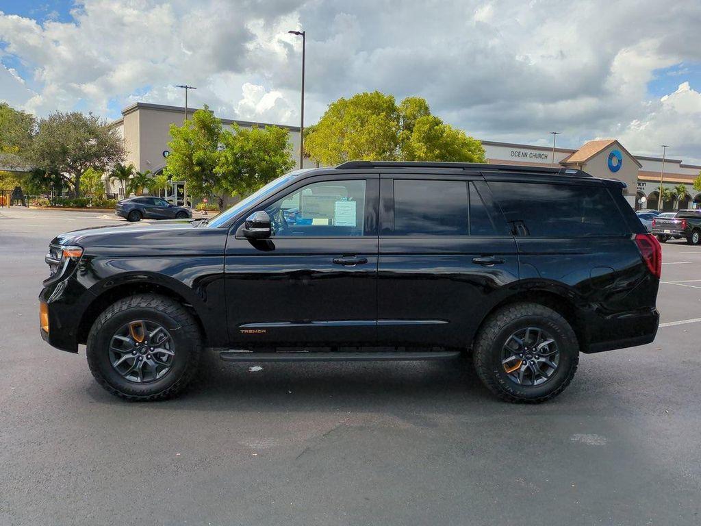 new 2025 Ford Expedition car, priced at $83,445