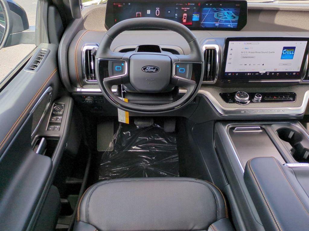 new 2025 Ford Expedition car, priced at $83,445