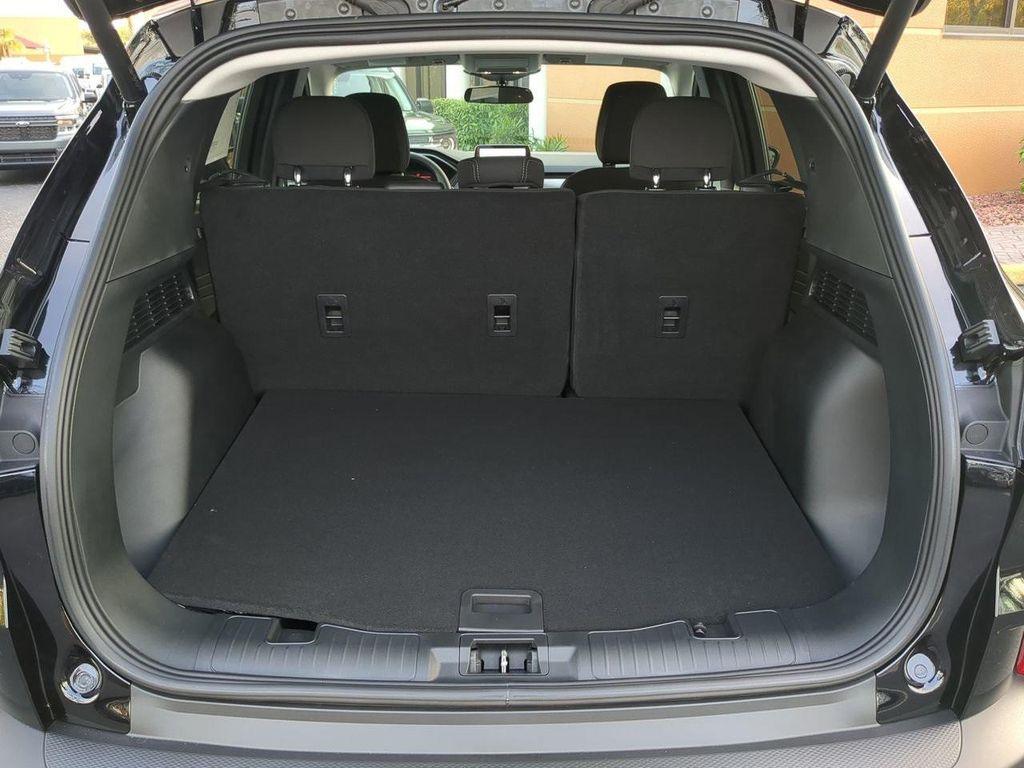 new 2025 Ford Escape car, priced at $25,729