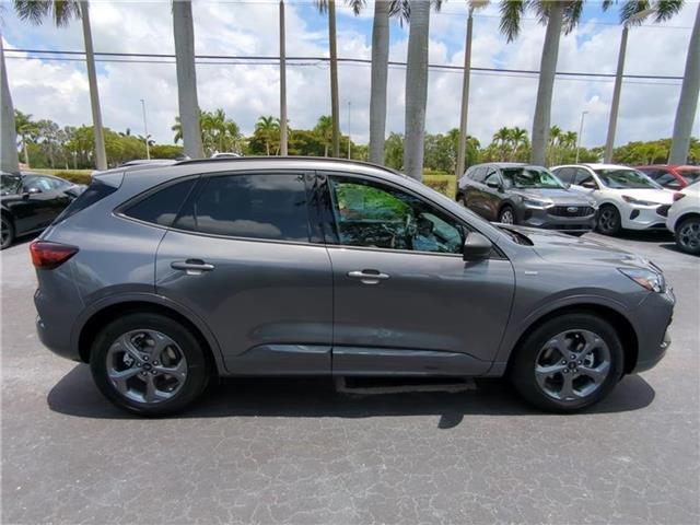 new 2024 Ford Escape car, priced at $31,230