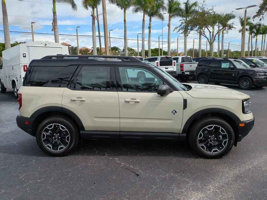 new 2025 Ford Bronco Sport car, priced at $40,380