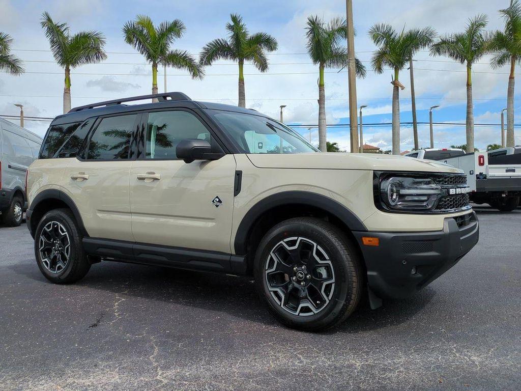 new 2025 Ford Bronco Sport car, priced at $40,380